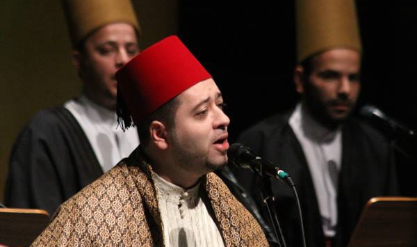 المنشد السوري عبد المولى يختتم 