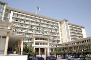 107 منتخب لتسع ولايات في دورة تكوينية بسطيف