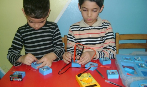 مسابقة ولائية لاكتشاف الطفل المخترع والمبدع بسطيف