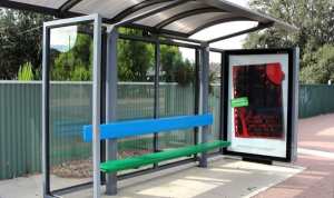 سكان بلديات غليزان يطالبون بإنجاز الواقيات بمحطات توقف الحافلات