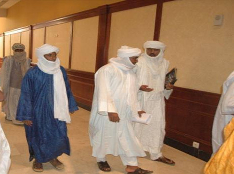 الحركات المالية تستأنف مفاوضاتها بالجزائر العاصمة