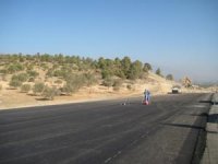 Premier bitume sur la pénétrante