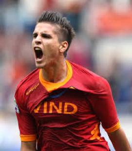 روما يدرس استعادة لاميلا مهاجم توتنهام هوتسبرز الانجليزي