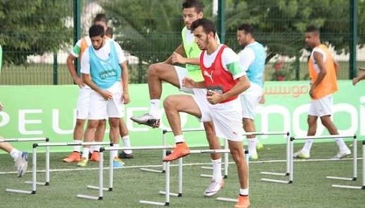 غوركوف يستدعي 23 لاعبا لتربص المحليين ويُعفي لاعبي سطيف