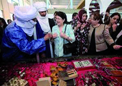 Mme Nouria Yamina Zerhouni en visite de travail et d'inspection à Chlef