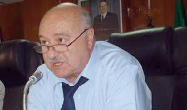 والي بجاية يكشف موعد استلام الطريق الرابط بالطريق السيار في 2016