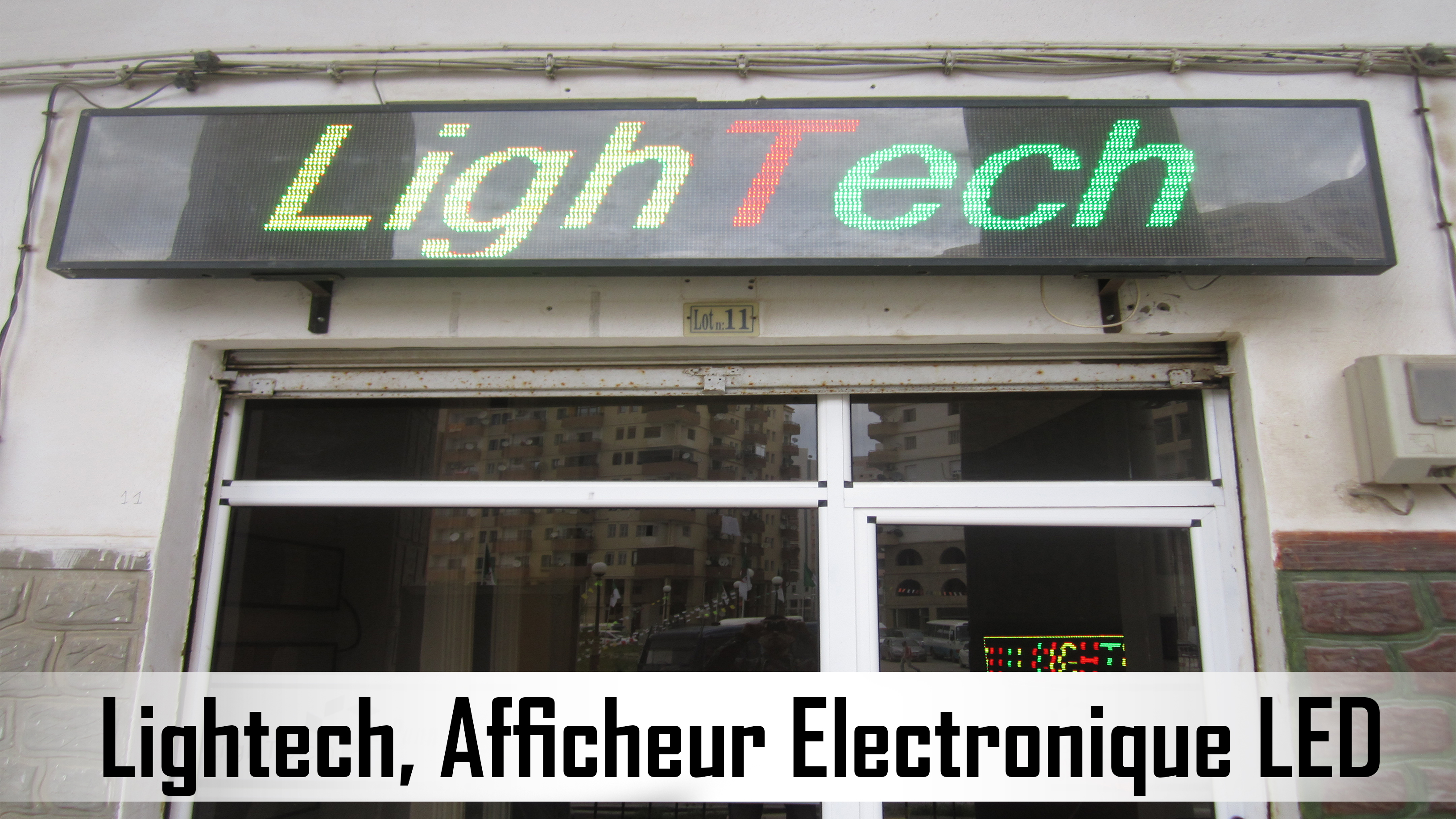 Panneau d'affichage électroique