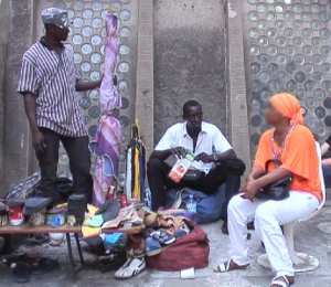 ترحيل 200 لاجئ إفريقي من ولاية تيبازة إلى دولة النيجر