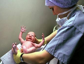 قابلات ولاية النعامة يستغثن ببوضياف