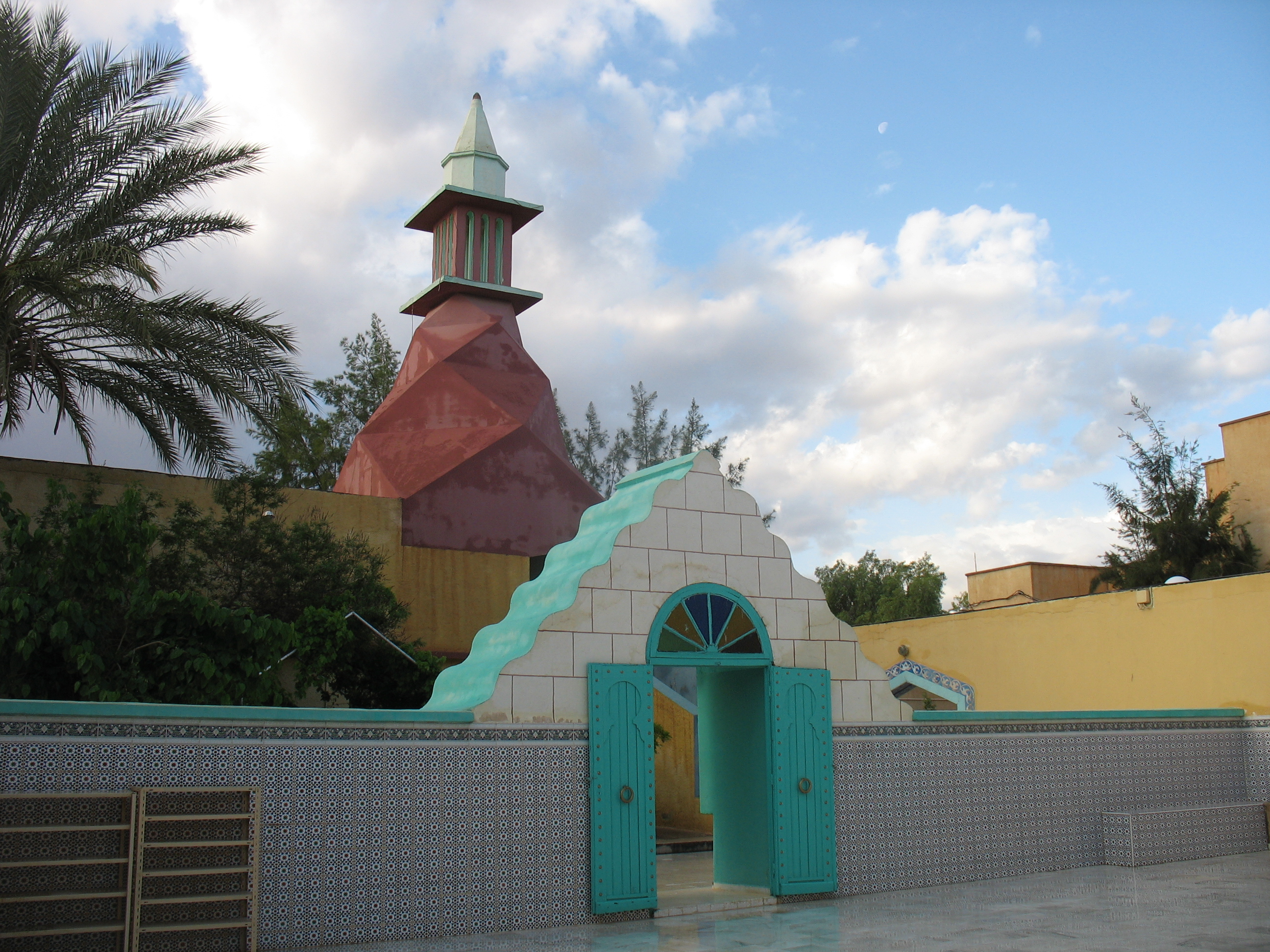 أحسن صومعة2