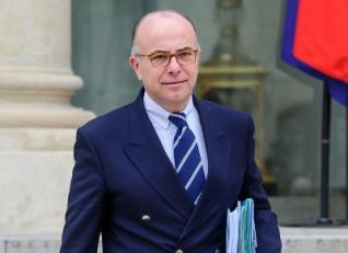 Bernard Cazeneuve attendu à Alger dans les prochains jours