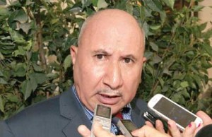 تبون يبحث مع سفير ماليزيا بالجزائر سبل اقامة شراكة في مجال السكن