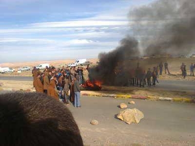 سكان قرية لعزالي برج بوعريريج يهددون بالاحتجاج