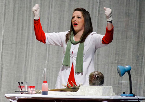 العرض العام لمسرحية 