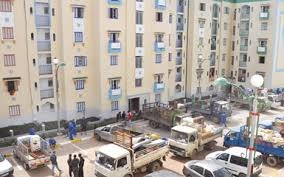 سكان الأغواط يطالبون بالإفراج عن القطع الأرضية والسكنات الاجتماعية بعدد الحصيلة الضئيلة مقارنة بالطلبات