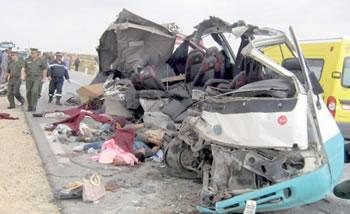 11 morts et 16 blessés