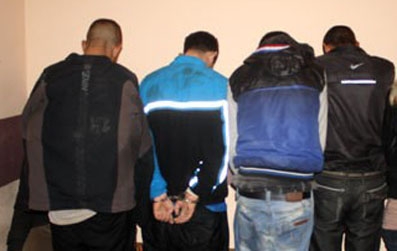 تفكيك عصابة مختصة في النصب والاحتيال على ضحايا من غرداية