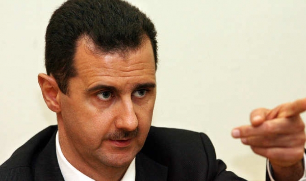 ماذا يفعل ابن عم بشار الأسد في مصر؟ ولماذا زار القاهرة على رأس وفد مكون من 5 أفراد؟