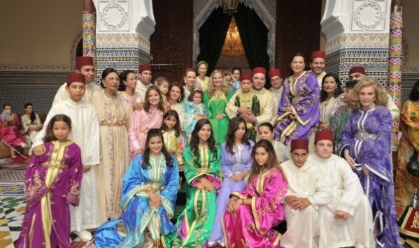 خمس طائرات لنقل محمد السادس وحاشيته الى تركيا لقضاء العطلة