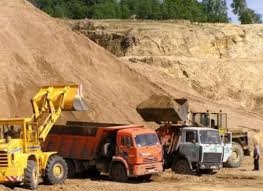 إحالة ملفات 11 مؤسسة اقتصادية وشركات استخراج الرمل على العدالة في الشلف