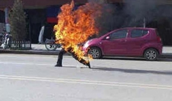 قوات الشرطة تثني شابان من محاولة انتحار بورقلة والبرج