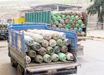 بائعو قارورات الغاز في حركة احتجاجية أمام مصنع التعبئة ببين الويدان في سكيكدة