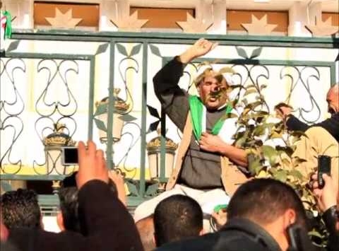 شباب العسافية بالأغواط يغلقون مقر البلدية