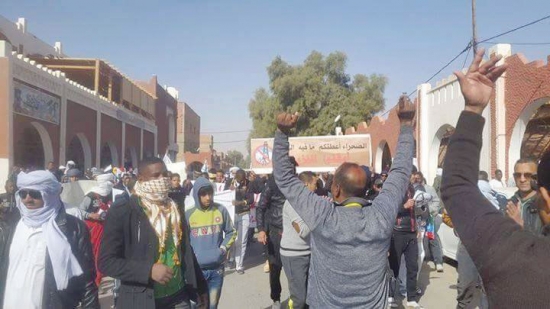 مسيرة سلمية بأدرار ضد استغلال الغاز الصخري