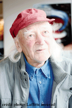 Caméra à percussion