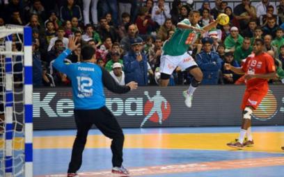 La petite balle algérienne en constant progrès