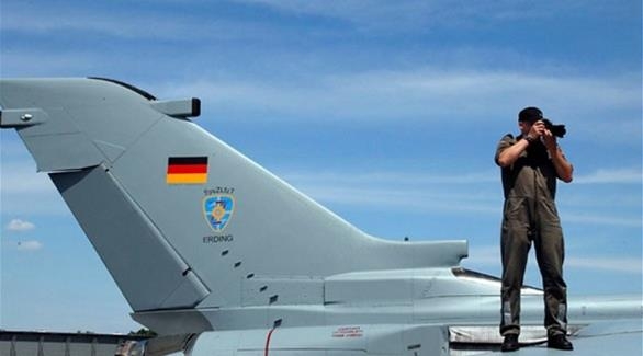 جاسوس من المخابرات الألمانية يسرق قائمة 