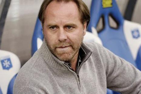 نحو التحاق المدرب والام بشبيبة القبائل لمدة ستة أشهر