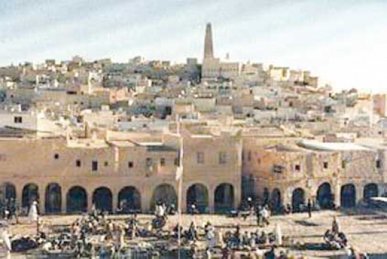 أوامر بتشديد الرقابة على البناءات الفوضوية بغرداية