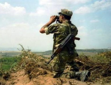 بتر رجل عسكري وإصابة ثلاثة في انفجار قنبلة بباتنة