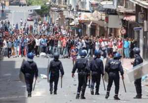 احتجاجات بالأغواط وحاسي الدلاعة وحاسي الرمل