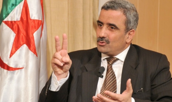 تهمي وزير الرياضة يصرح من الوادي