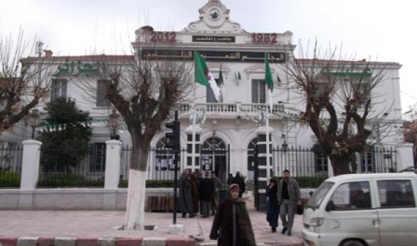 تخصيص أكثر من 300 مليون دج لتعزيز التنمية ببلدية باتنة