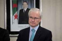 « La France est disposée à renforcer sa présence économique en Algérie »