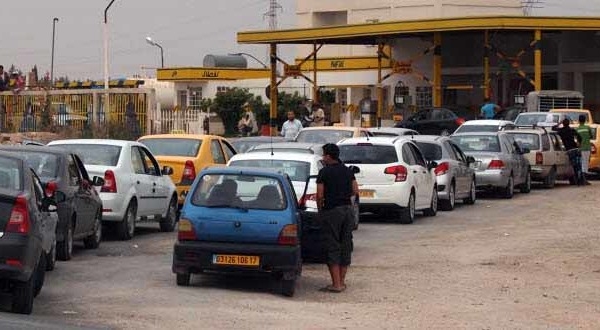 أزمة الوقود تزحف نحو العاصمة