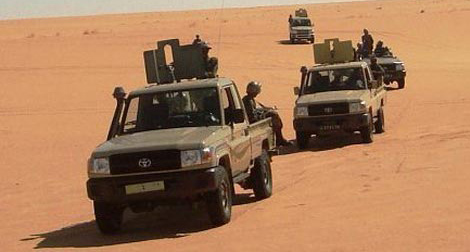 توقيف مهربين وحجز وقود ومواد غذائية بالوادي وبرج باجي مختار