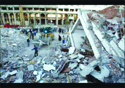 Douze ans après le séisme...