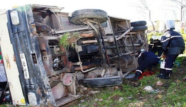 قتيلان و 32 جريحا في إنقلاب حافلة قادمة من تندوف