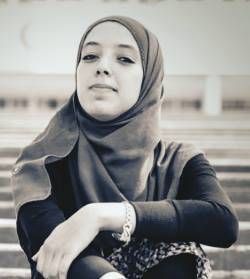 Sarah Mélina Zermoun portrait