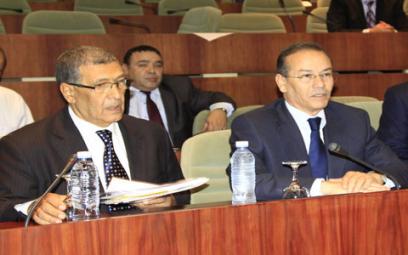 Le ministre des Finances réfute toute dévaluation du dinar