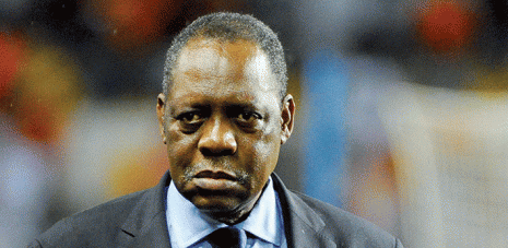 A. Sellal reçoit Issa Hayatou