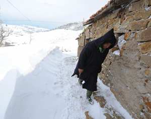 الجليد يقتل شابا ببرج بوعريريج