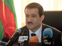 « L'Algérie ne vit aucune crise »