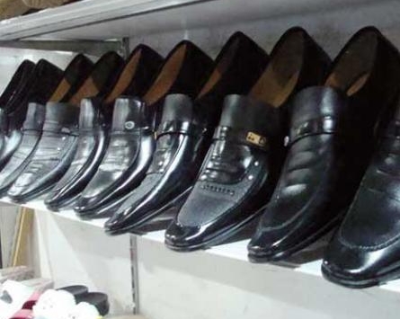 أحذية صينية بخاصيات كيمياوية سامة في أسواق الشلف