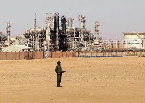 الإطاحة بأحد المتورطين في اعتداء تيقنتورين ببشار