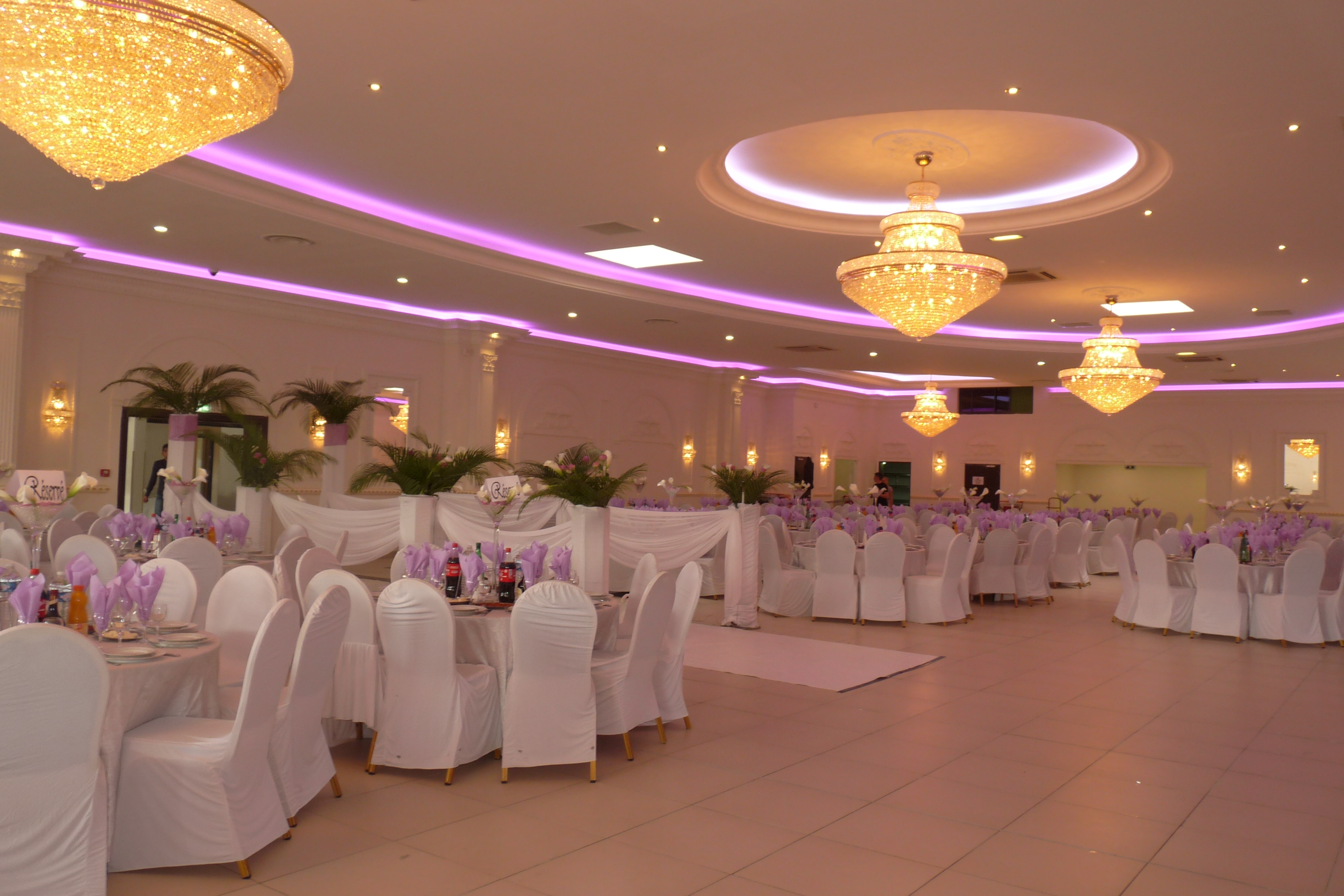 Mariage à Sétif, on préfère les salles des fêtes